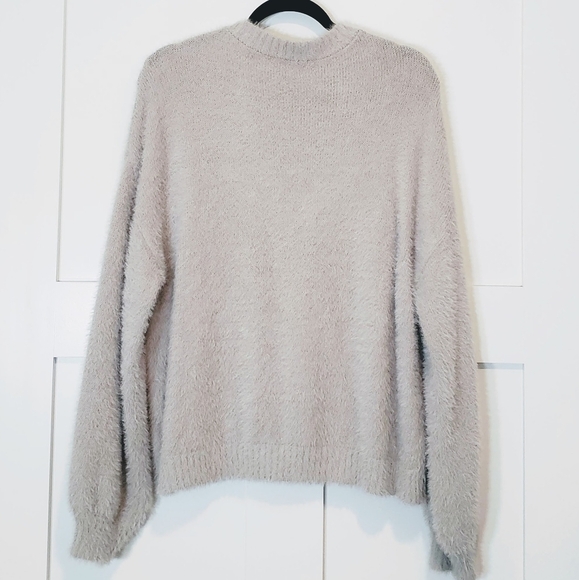 BaeVely Anthropologie Sweater Fuzzy Soft Stretchy WEEKEND Oversized Size Medium - Picture 8 of 12